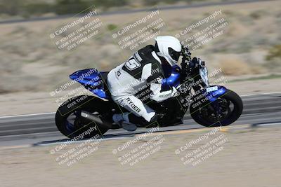 media/Jan-15-2026-Racers Edge (Thu) [[dfebeb70ab]]/2-A Group/Session 3 (Turn 15 Inside Pans)/